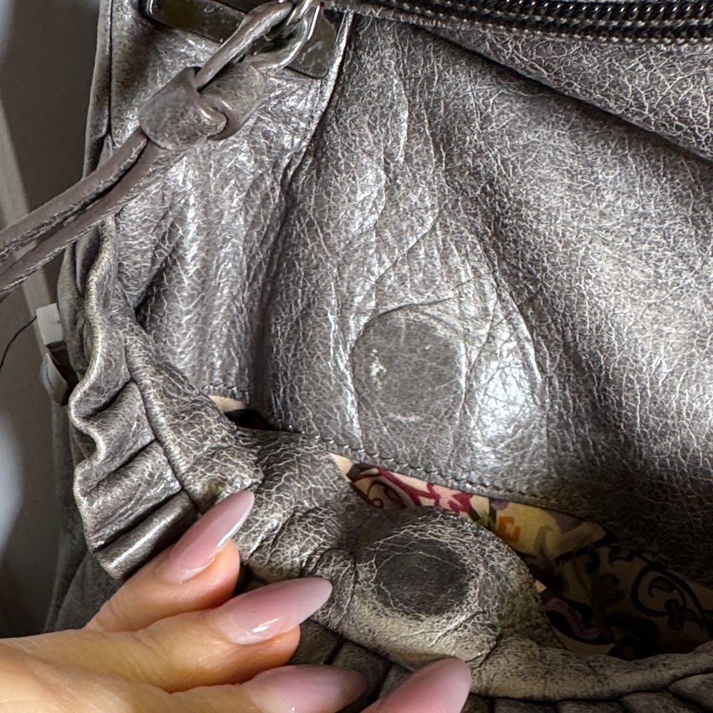 Helen Welsh Metallic Gray Leather Convertible Shoulder Crossbody Tote π - Picture 8 of 16